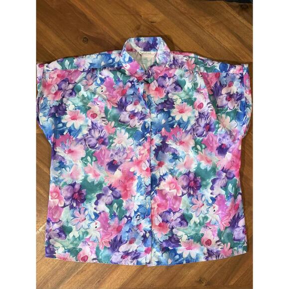 Tops - Vintage 90s Floral Grandmacore Blouse • Made in Canada Oversized Spring Shirt